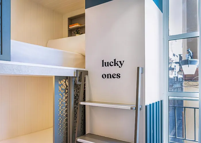 COEO Pod Hostel